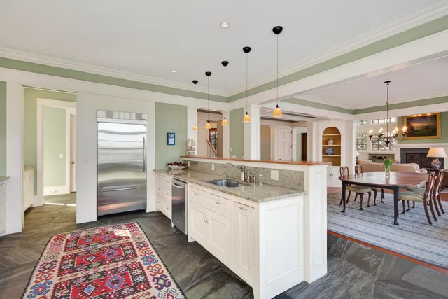 $3,295,000 | 1 Metcalf Road, Camden, ME 04843