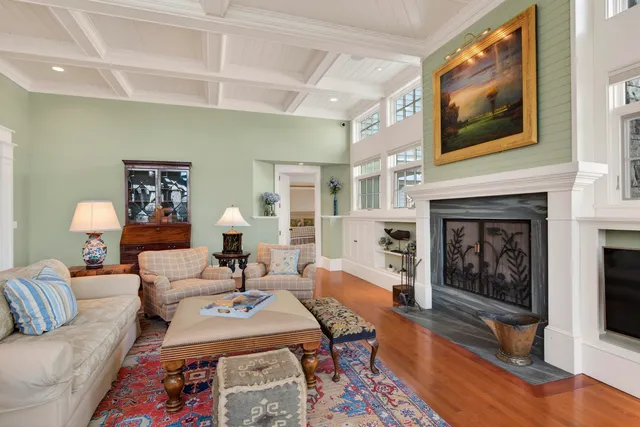 $3,295,000 | 1 Metcalf Road, Camden, ME 04843