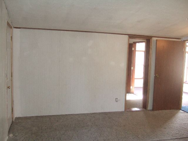 39010 North Hatch Road Deer Park, WA 99006 - Photo 5 of 9 Gallery Image 5