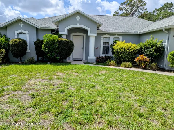 $325,000 | 872 Ravenswood Street Southeast, Palm Bay, FL 32909