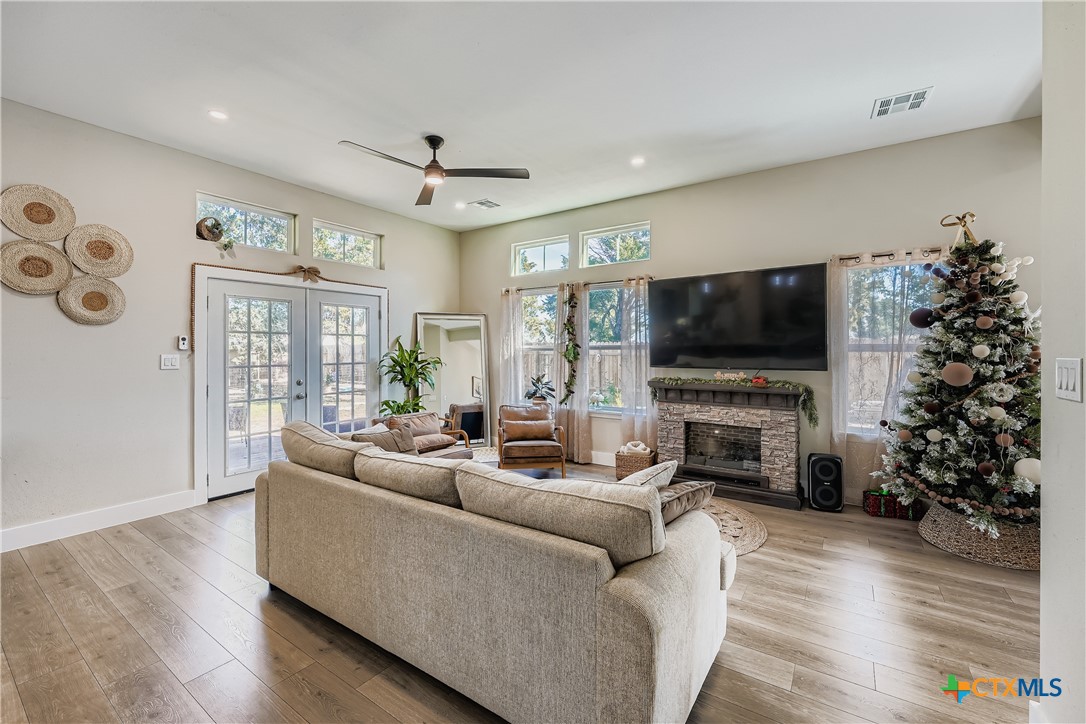 149 Arosa Drive Elgin, TX 78621 - Photo 16 of 40