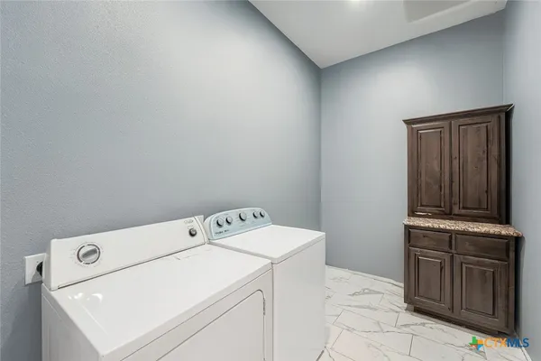 $399,000 | 149 Arosa Drive, Elgin, TX 78621