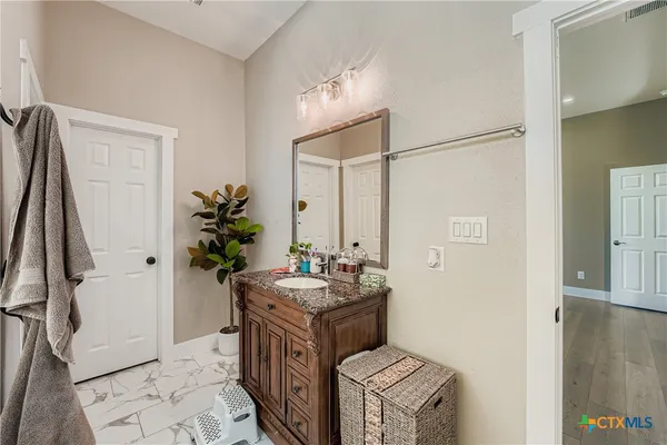 $399,000 | 149 Arosa Drive, Elgin, TX 78621