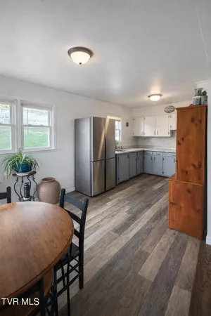 $175,000 | 230 Madison Street Southeast, Abingdon, VA 24210