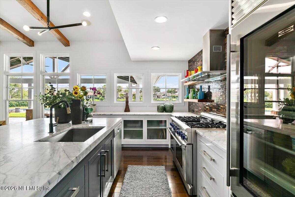 531 Lake Road Ponte Vedra Beach, FL 32082 - Photo 25 of 75 25-Kitchen