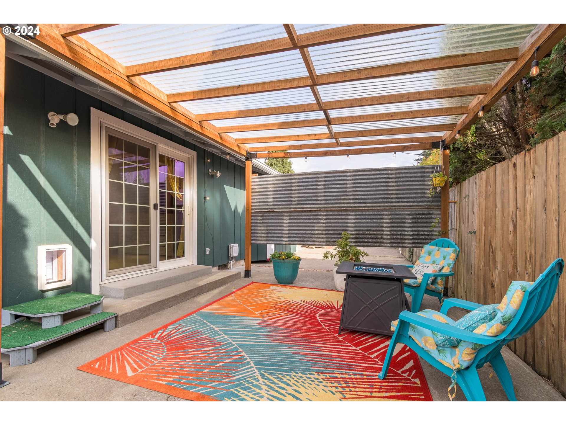 3456 Tempa Street Eugene, OR 97404 - Photo 35 of 48 a view of outdoor space with seating