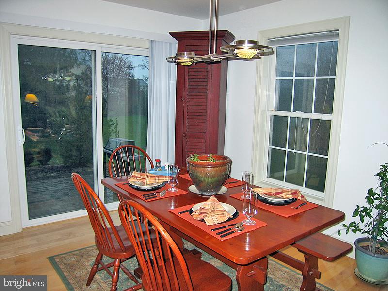 247 Kingsbridge Drive Lititz, PA 17543 - Photo 10 of 17 Gallery Image 10