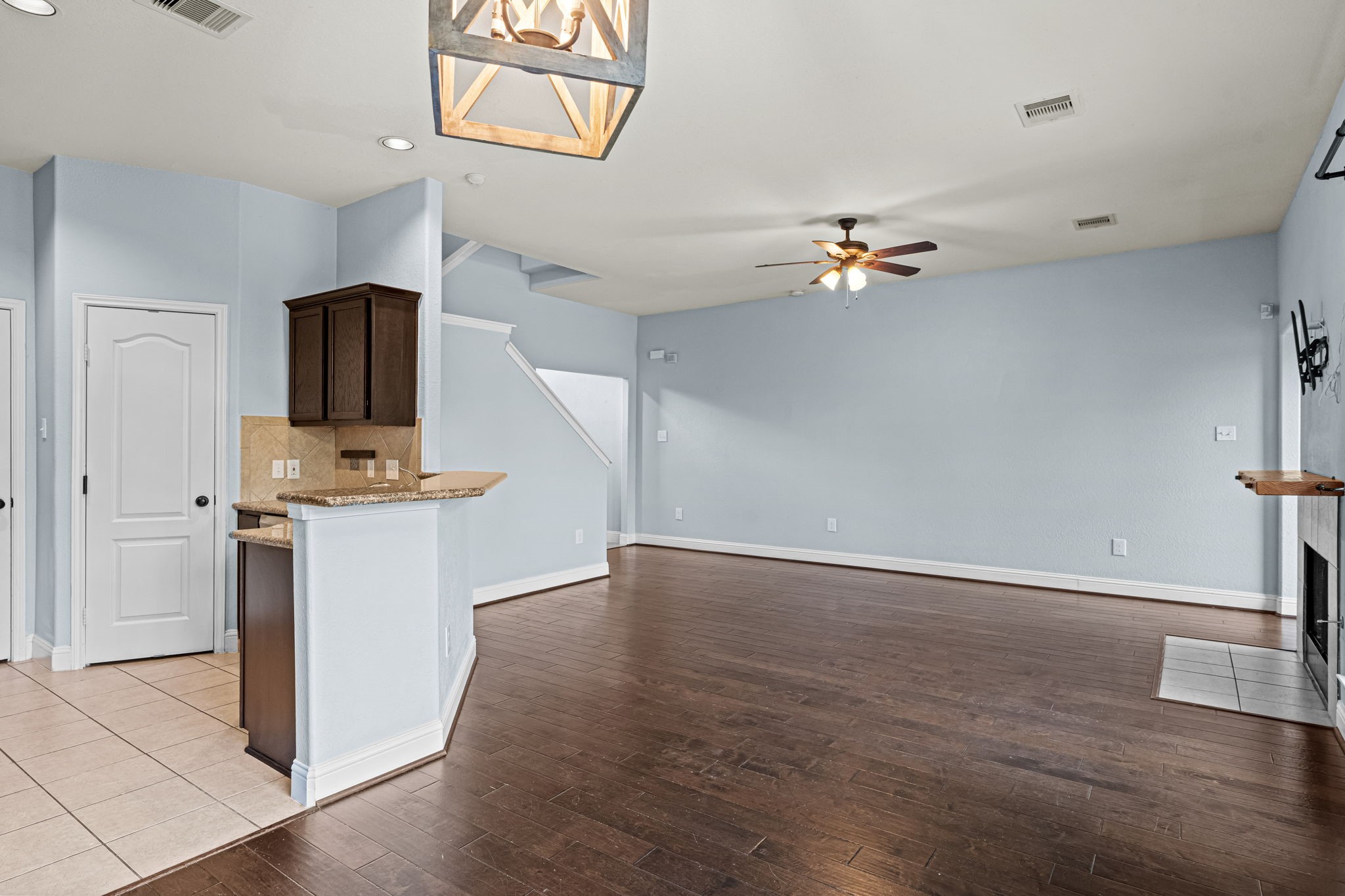 5102 Hardy Street Houston, TX 77009 - Photo 10 of 24