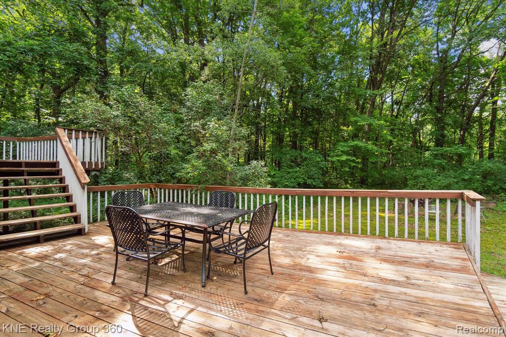 5022 Golf Club Road Howell, MI 48843 - Photo 42 of 44