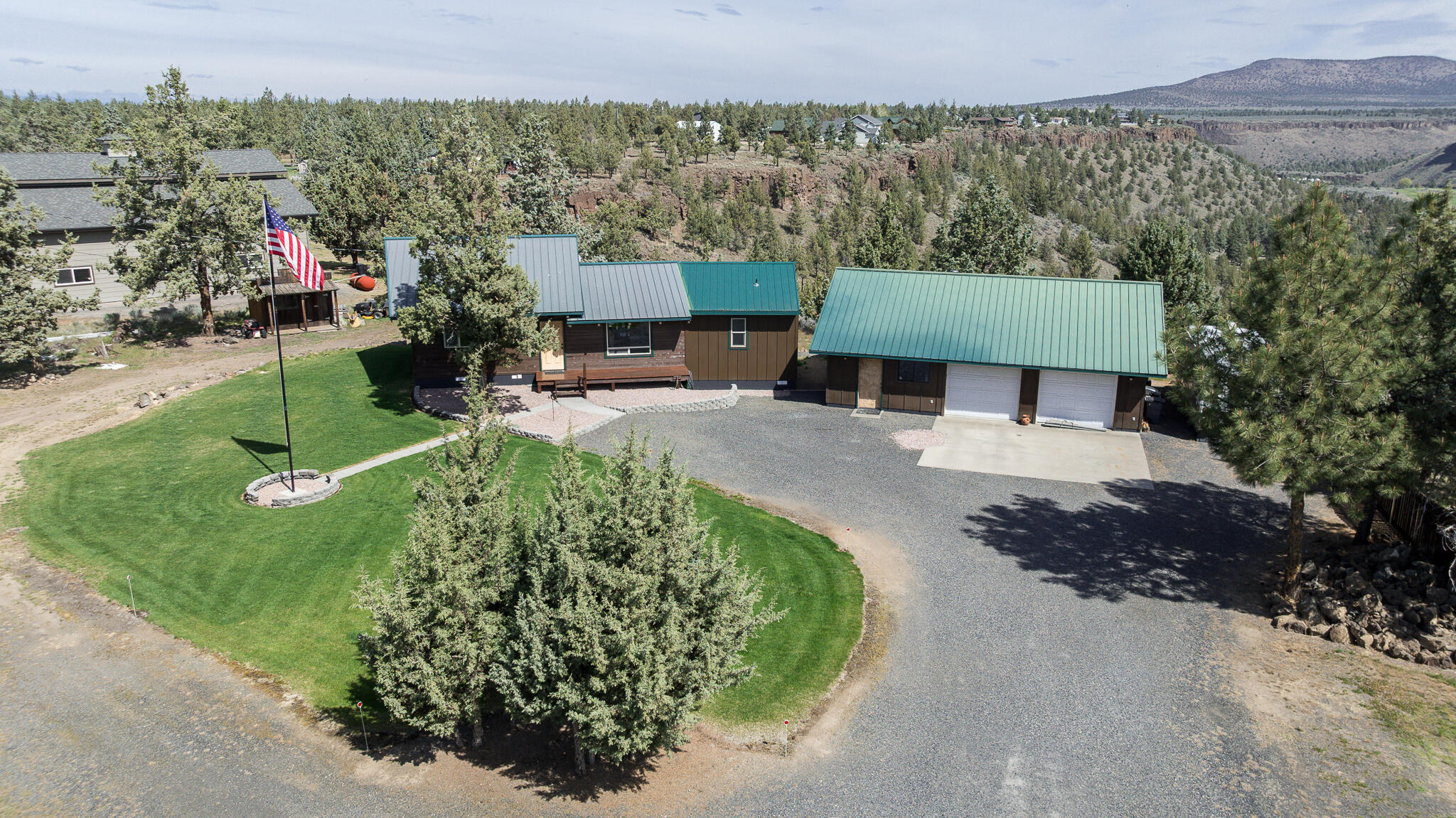 6354 Mustang Road Terrebonne, OR 97760 - Photo 38 of 48