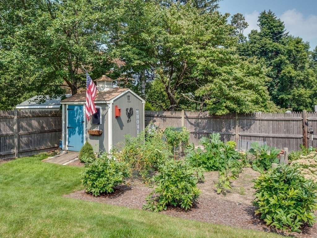 41 Barstow Road Walpole, MA 02081 - Photo 38 of 42 Gallery Image 38