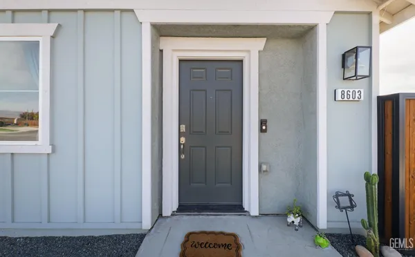 $379,900 | Undisclosed Address, Bakersfield, CA 93307