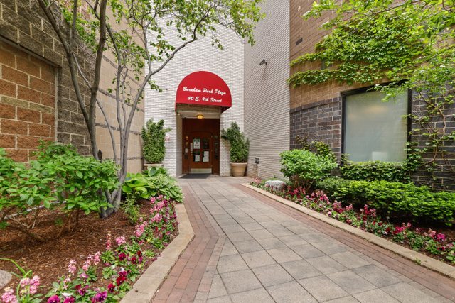 40 East 9th Street, Unit 807 Chicago, IL 60605 - Photo 15 of 18