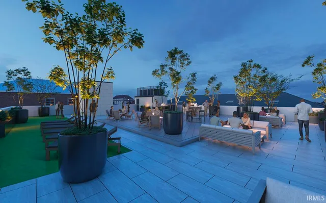 $1,149,120 | 115 North Washington Street, Unit 402, Bloomington, IN 47408