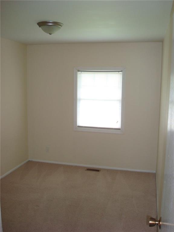 3828 North Mitthoefer Road Indianapolis, IN 46235 - Photo 6 of 10 Gallery Image 6