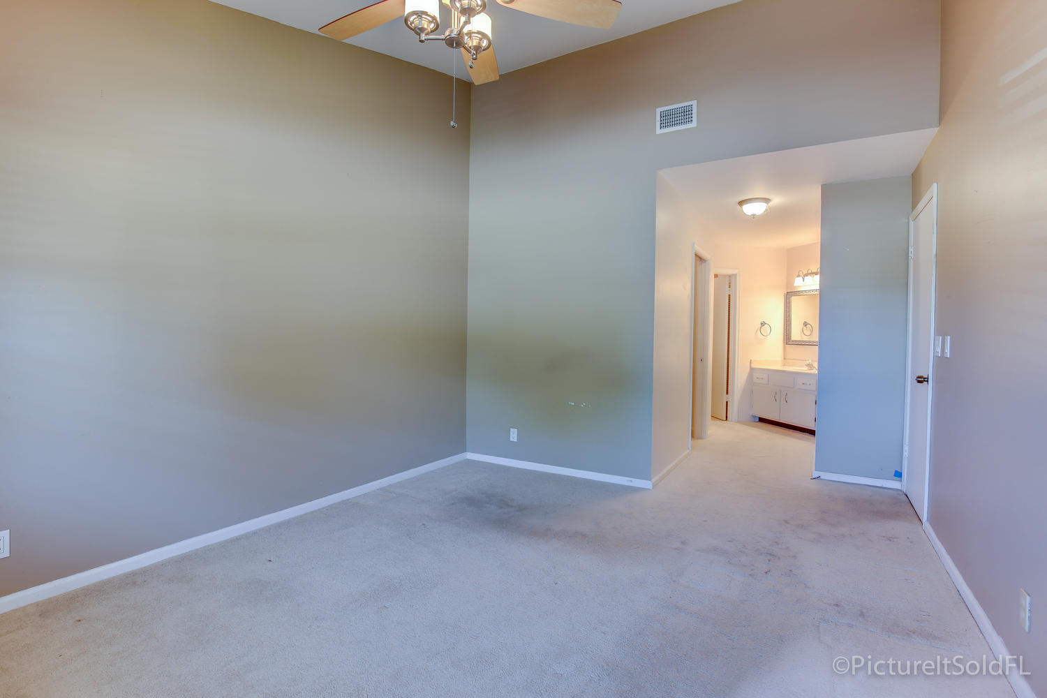 9362 Ketay Circle Boca Raton, FL 33428 - Photo 7 of 17 9362 Ketay Cir Boca Raton FL-large-009-B