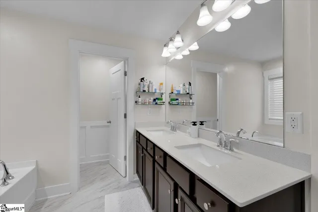 $440,000 | 15 Larson Drive, Simpsonville, SC 29681