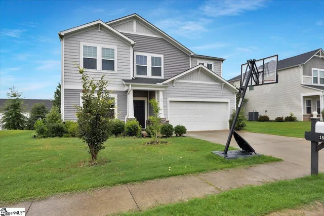 $440,000 | 15 Larson Drive, Simpsonville, SC 29681