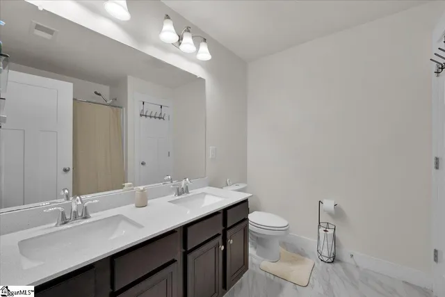 $440,000 | 15 Larson Drive, Simpsonville, SC 29681