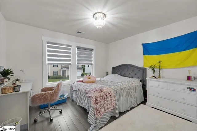 $440,000 | 15 Larson Drive, Simpsonville, SC 29681