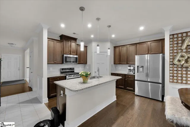 $440,000 | 15 Larson Drive, Simpsonville, SC 29681