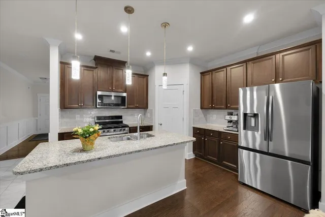 $440,000 | 15 Larson Drive, Simpsonville, SC 29681