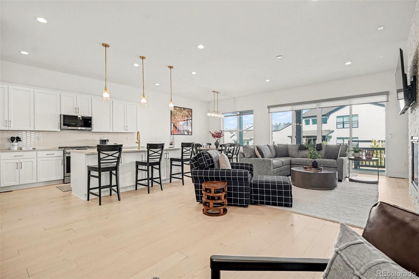 650 Simmental Loop Castle Rock, CO 80104 - Photo 11 of 50