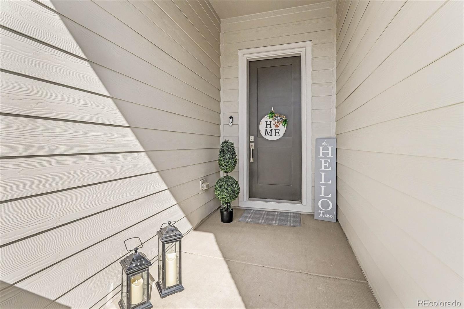 650 Simmental Loop Castle Rock, CO 80104 - Photo 2 of 50