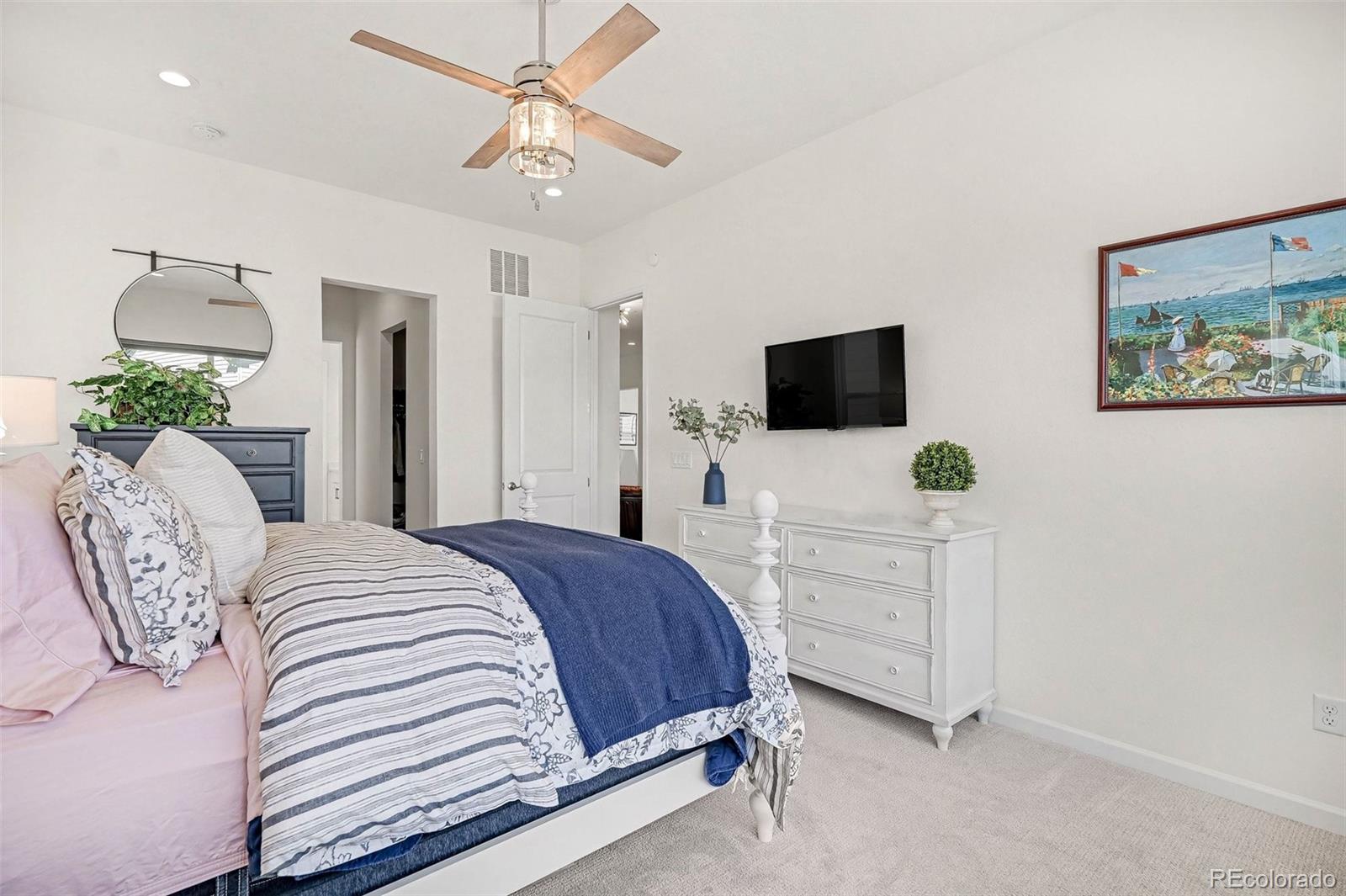 650 Simmental Loop Castle Rock, CO 80104 - Photo 22 of 50