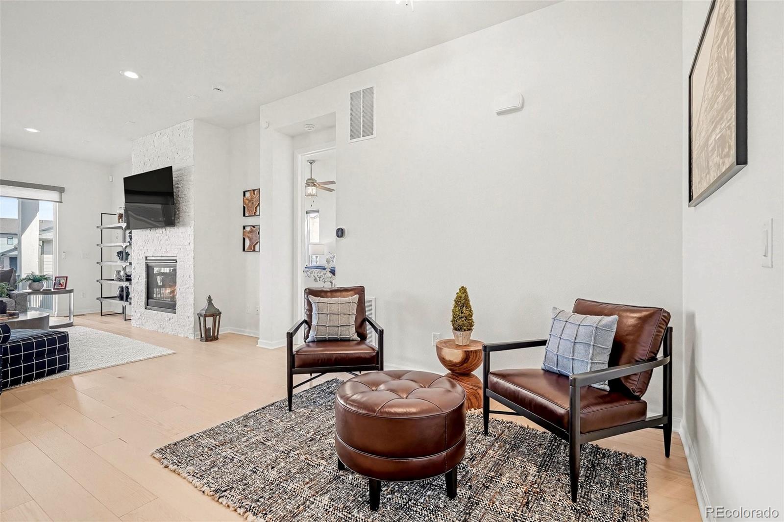 650 Simmental Loop Castle Rock, CO 80104 - Photo 9 of 50