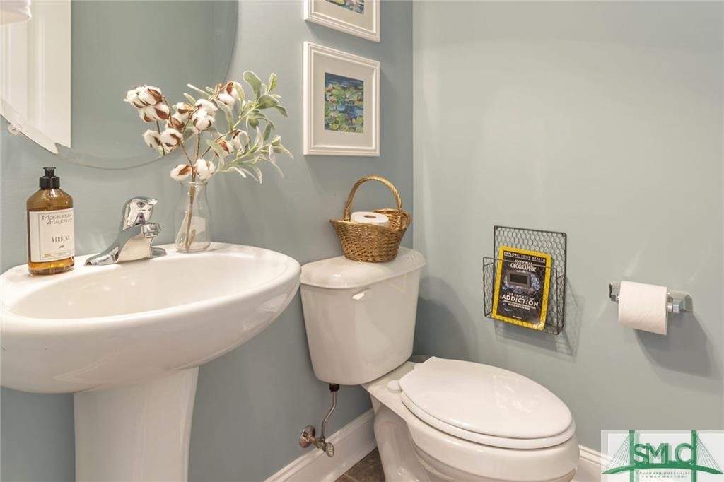 32 Oak Harvest Ridge Midway, GA 31320 - Photo 8 of 21 Downstairs half bath