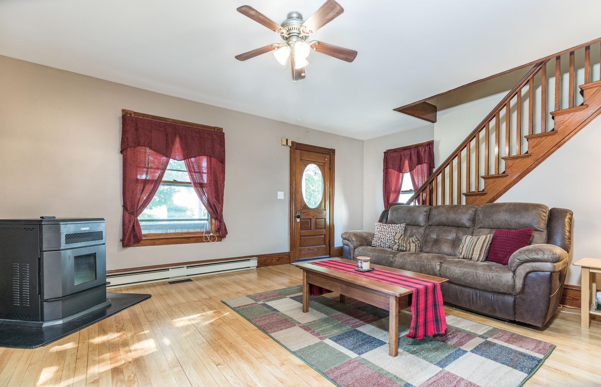 7 Unity Street Rochester, NH 03868 - Photo 6 of 22