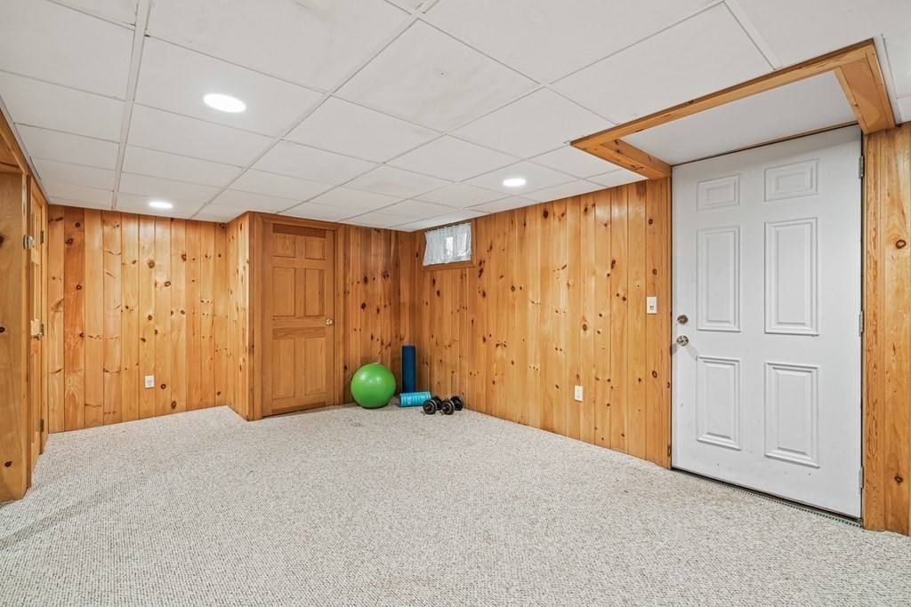 167 County Road Tewksbury, MA 01876 - Photo 32 of 37 Gallery Image 32