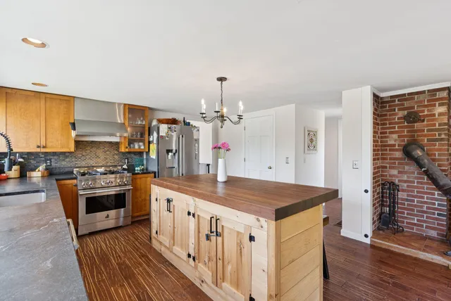 $659,000 | 30 Graffam Road, Baldwin, ME 04091