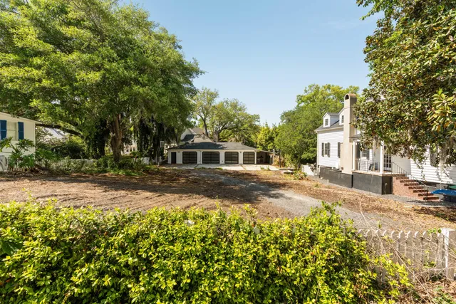 $2,495,000 | 122 Mary Street, Mount Pleasant, SC 29464