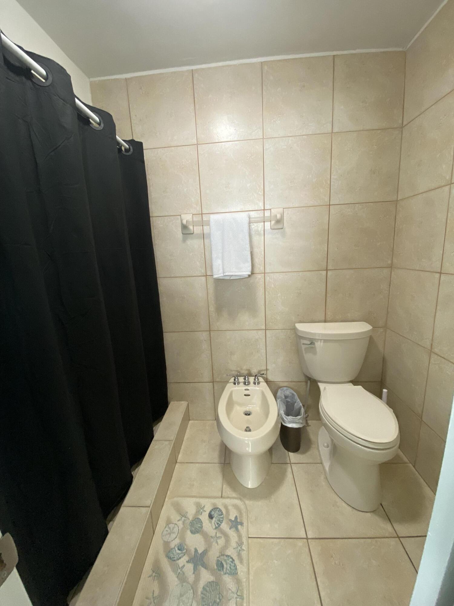 125 3rd Lane Key Largo, FL 33037 - Photo 14 of 24 Shower Master Bath