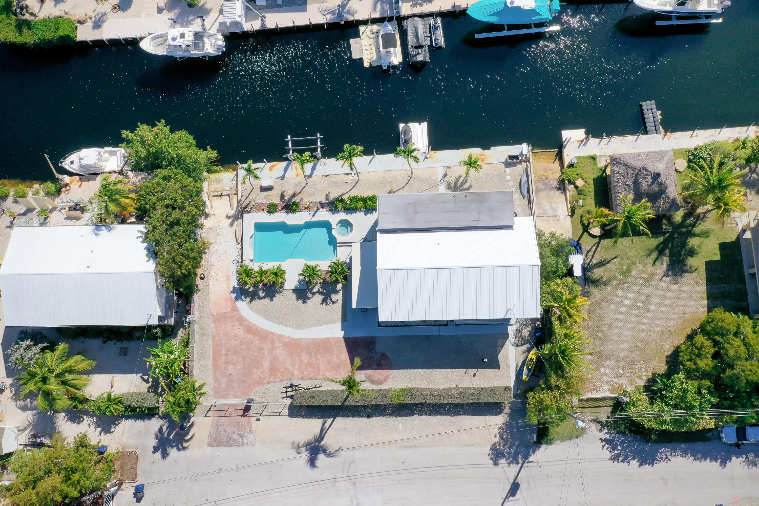 125 3rd Lane Key Largo, FL 33037 - Photo 2 of 24 3rd Lane 2