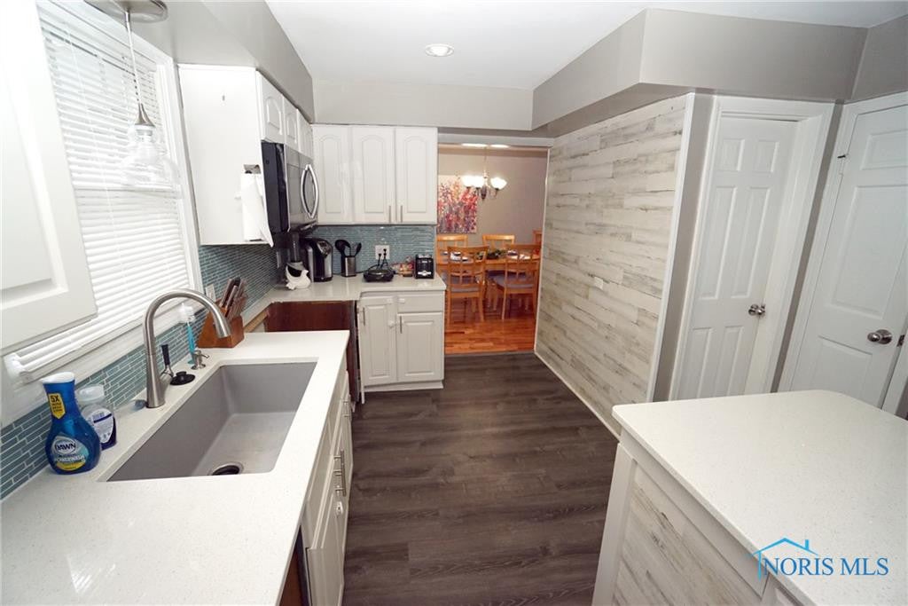 5455 Radcliffe Road Sylvania, OH 43560 - Photo 12 of 48 Gallery Image 12