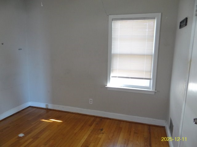 3639 St Marys Road Columbus, GA 31906 - Photo 11 of 13 an empty room with a window