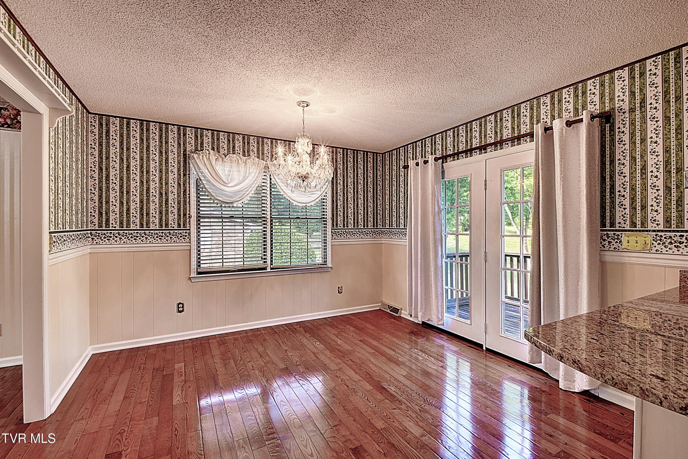146 Clay Little Road Elizabethton, TN 37643 - Photo 19 of 54 DSC_0322And8more