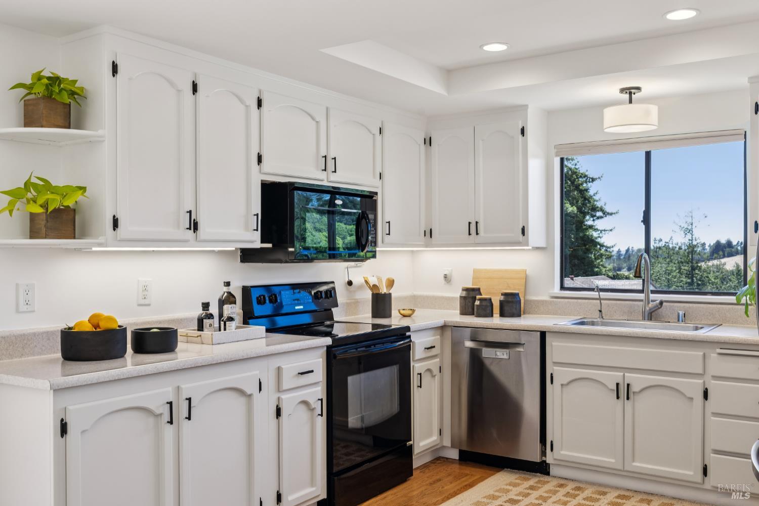 10931 Barnett Valley Road Sebastopol, CA 95472 - Photo 20 of 57 Western kitchen views...