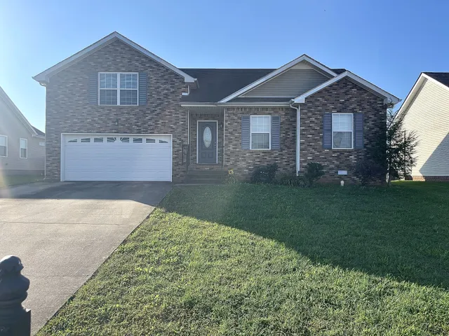 $1,595 | 1920 Patton Road, Clarksville, TN 37042