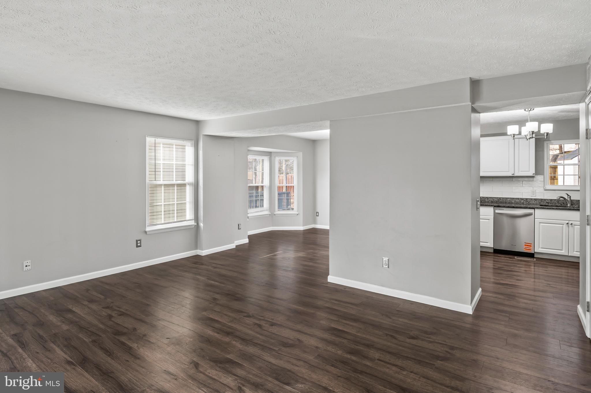 3448 Brookhaven Road Pasadena, MD 21122 - Photo 3 of 28