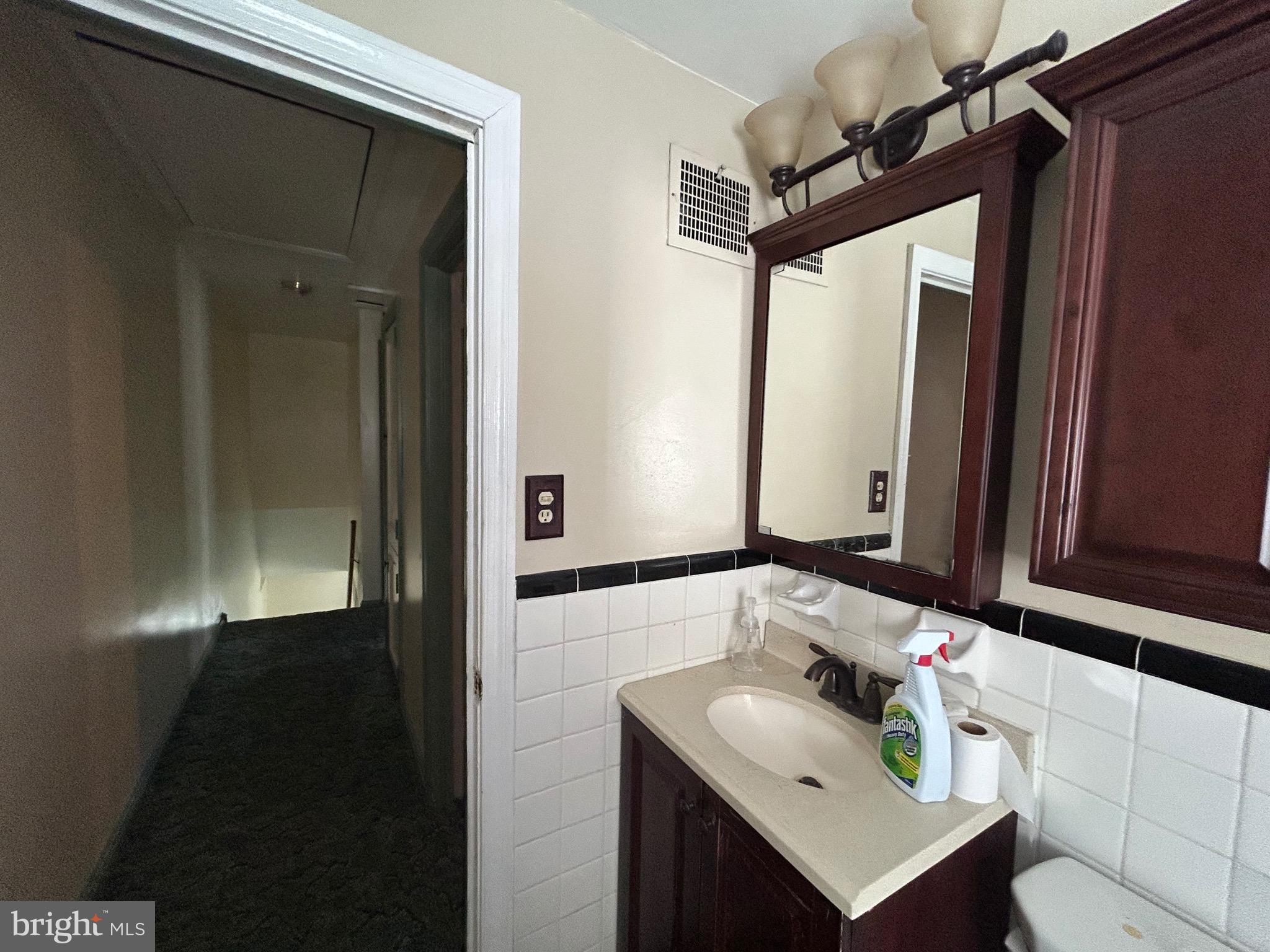 607 Braxton Road Ridley Park, PA 19078 - Photo 8 of 39 updated bathroom