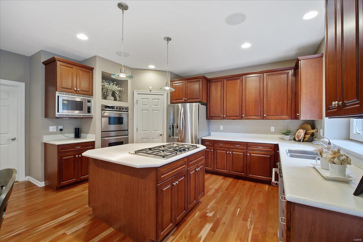 49 Picardy Hill Drive Chesterfield, MO 63017 - Photo 12 of 46