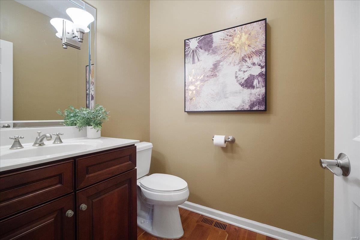 49 Picardy Hill Drive Chesterfield, MO 63017 - Photo 15 of 46