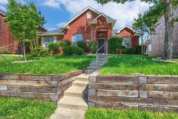 $2,395 | 1305 Heather Brook Drive, Allen, TX 75002