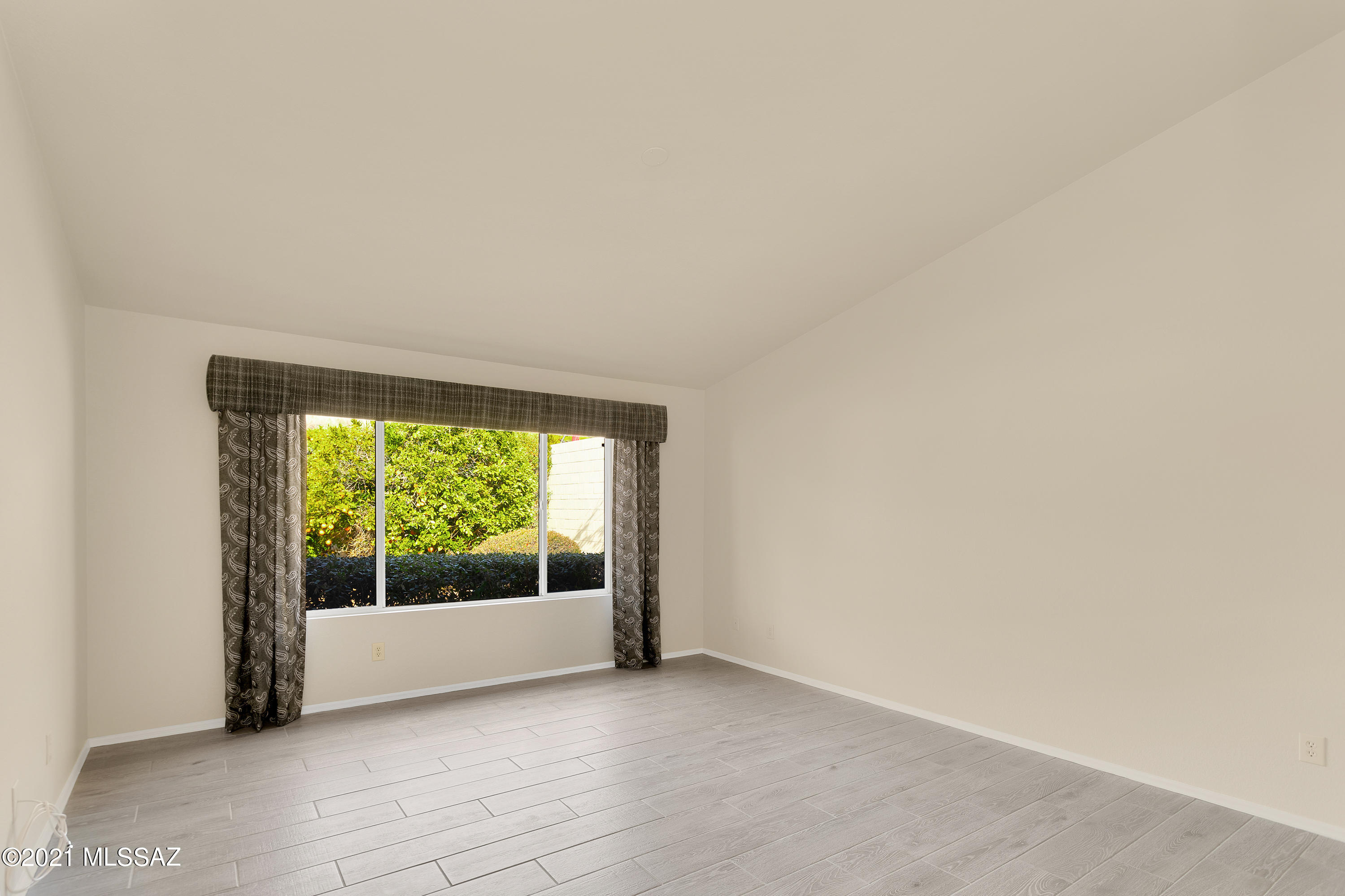 38120 South Stone Ridge Court Tucson, AZ 85739 - Photo 17 of 27