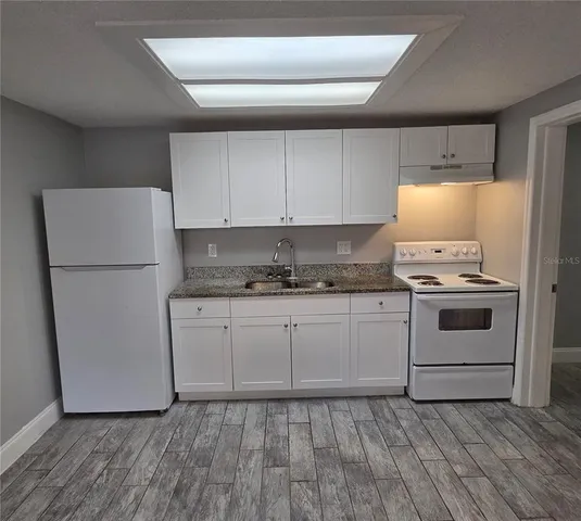 $1,150 | 1400 Strawberry Place, Unit 27, Plant City, FL 33563