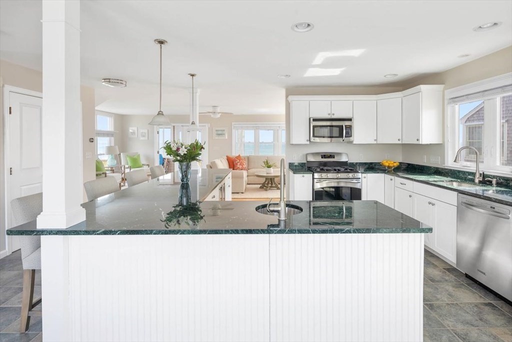 91 Gurnet Road Duxbury, MA 02332 - Photo 7 of 29